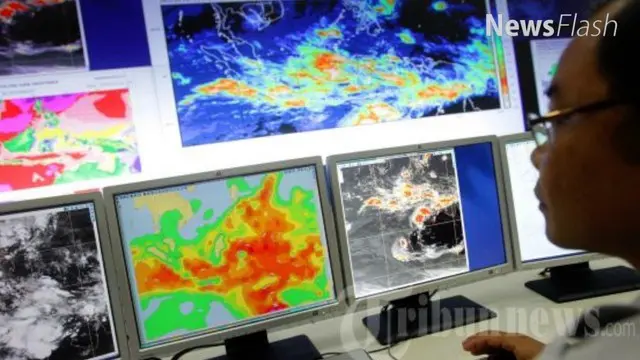 NEWS FLASH: BMKG Sebut Jakarta Masih Berpotensi Hujan Es 