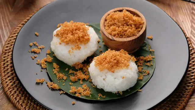ketan serundeng