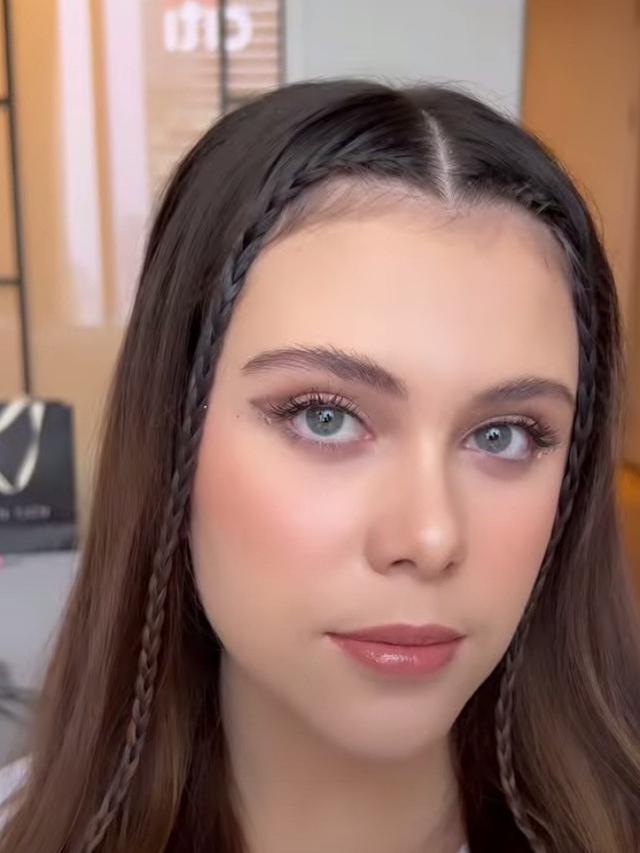 Manuella Aziza Adik Eva Celia