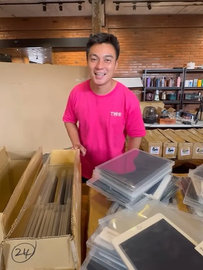 Baim Wong jualan iPad murah (Instagram/baimwong)