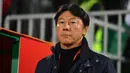 Pelatih timnas Indonesia U-20, Shin Tae Yong saat laga terakhir Grup A Piala Asia U-20 melawan Uzbekistan di Stadion Istiqlol Fergana, Uzbekistan, Selasa (7/3/2023). Skuad besutan Shin Tae Yong berada di posisi ketiga Grup A dengan raihan empat poin. Hasil ini membuat Indonesia tersingkir dari ajang Piala Asia U-20. (Foto: Dok PSSI)