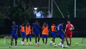 Para pemain Saint Kitts and Nevis saat menggelar sesi latihan perdana untuk FIFA Series 2026 di Lapangan A Stadion Utama Gelora Bung Karno (SUGBK), Jakarta, Selasa (24/3/2026). (Bola.com/M Iqbal Ichsan)