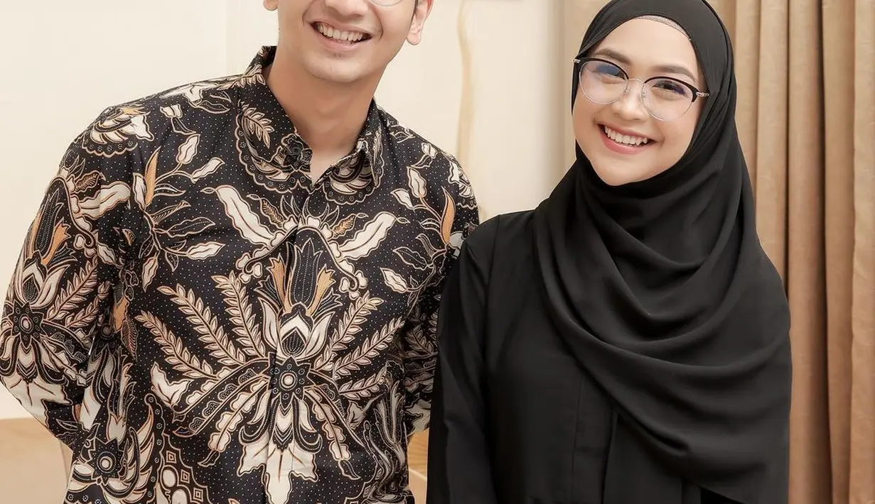 Ria Ricis dan Teuku Ryan (Instagram/riaricis1795)