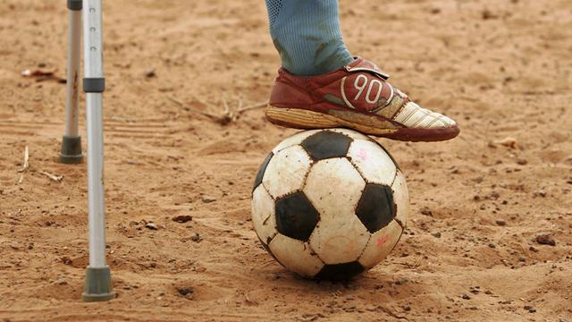 Fans sepak bola difabel