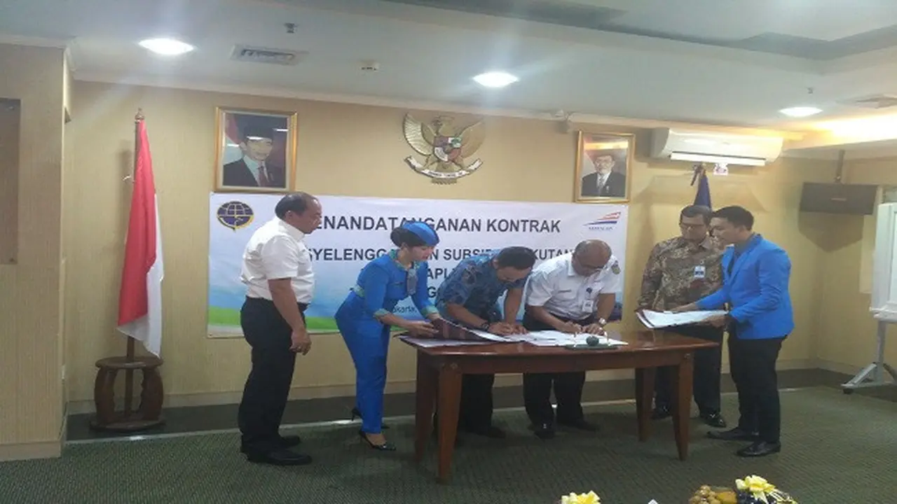 emerintah menugaskan KAI mengoperasikan kereta api perintis di enam lintas. (Liputan6.com/Achmad Dwi Apriyadi)