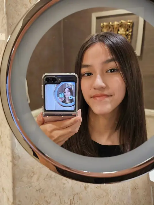 Sabrina Sinathrya [Foto: Instagram/sabrinasinathrya]