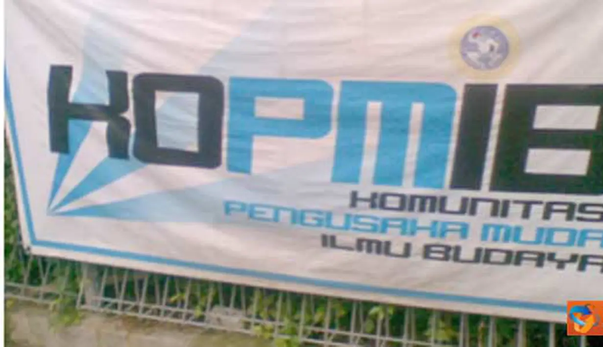 Citizen6, Surabaya: Komunitas Pengusaha Ilmu Budaya (KOPMIB), wadah bagi para mahasiswa UNAIR, Surabaya yang berminat dalam bidang kewirausahaan. (Pengirim: kelompok 12)