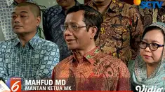 Mahfud menegaskan, jika pihak yang kalah tidak terima dengan hasil keputusan KPU (Komisi Pemilihan Umum) sebaiknya menempuh jalur hukum ke MK.