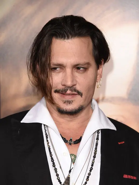"Johnny tetap menggelar konser di beberapa kota, ia tak ingin mengecewakan penggemarnya," tambah sumber berhasil di wartakan oleh Hollywoodlife. (AFP/Bintang.com)