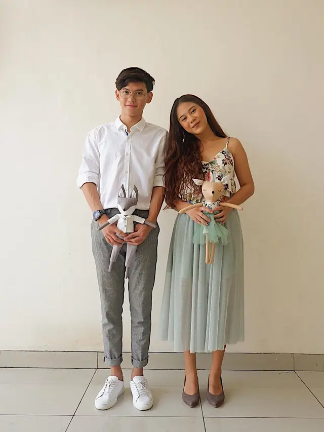 6 Potret Kevin Hugo Peserta Indonesian Idol yang Juga Kekasih Nadine Amizah