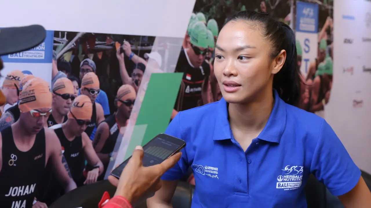 [Bintang] Kelly Tandiono