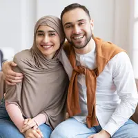 Ilustrasi Pasangan/https://www.shutterstock.com/Prostock-Studio