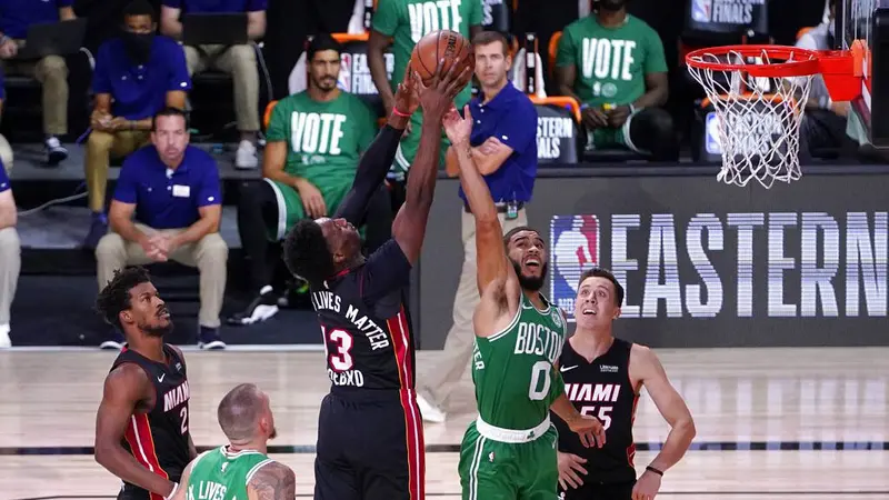 Tyler Herro Mengamuk, Miami Heat Unggul 3-1 atas Boston Celtics