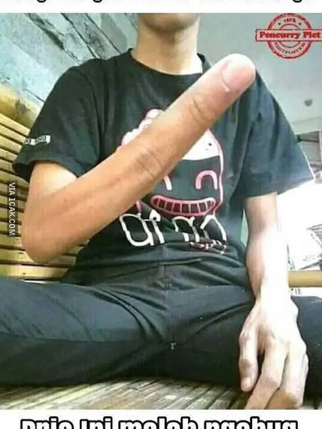 9 Potret Tangan dan Kaki Orang 'Ngebug' Ini Bikin Bingung Lihatnya