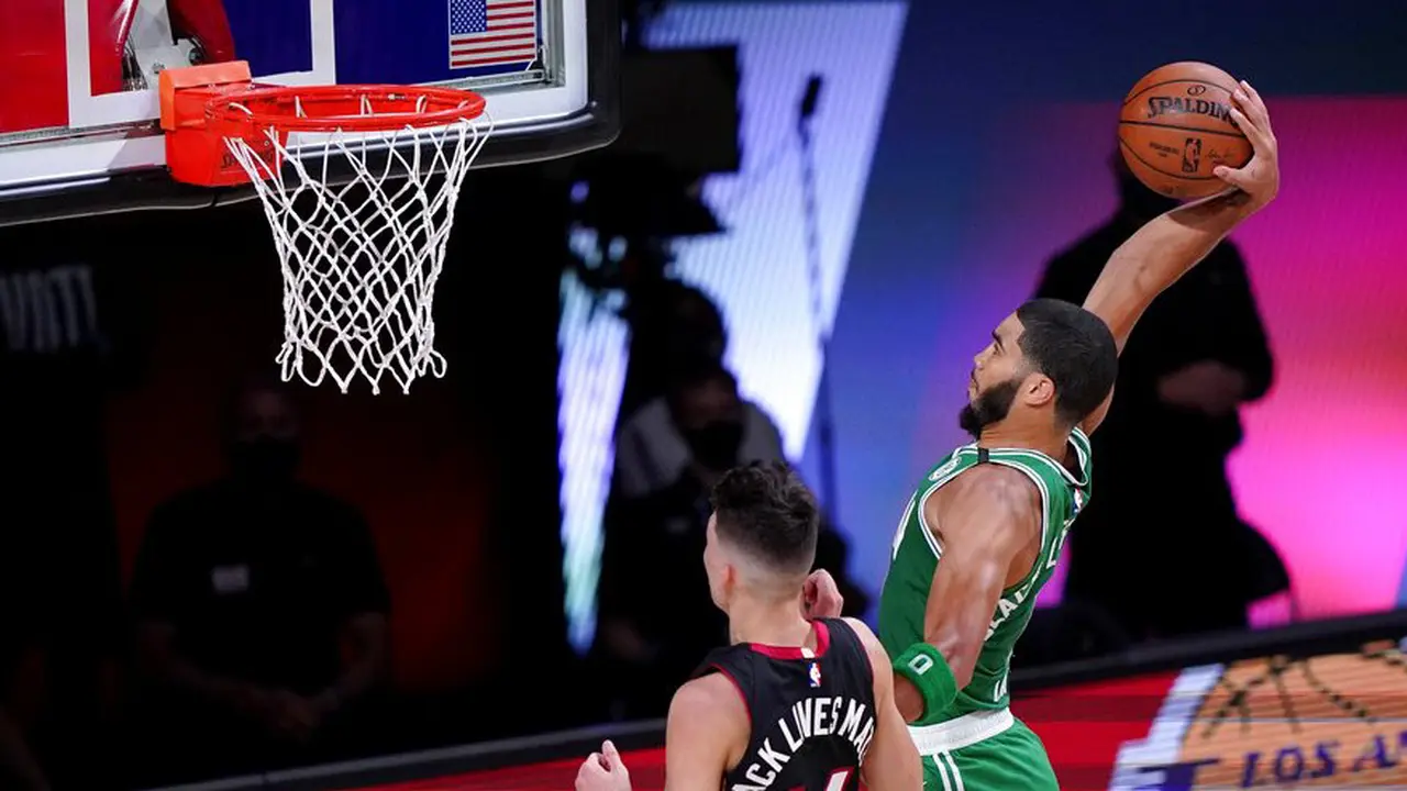 Boston Celtics Bungkam Miami Heat di Gim 3 Final Wilayah Timur