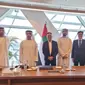 Abu Dhabi Growth Fund (ADG) menandatangani Perjanjian Kerangka Kerja Investasi dengan Indonesia Investment Authority (INA) untuk mendukung investasi Uni Emirat Arab (UEA) senilai Rp 143 triliun.