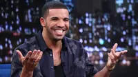 Drake Kepergok Berciuman dengan Serena Williams