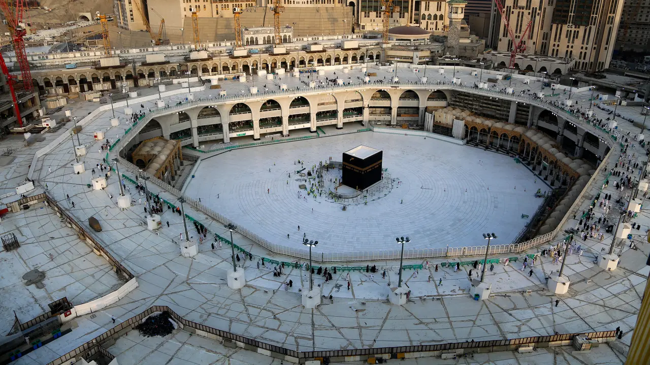 Imbas Corona, Arab Saudi Tutup Sementara Masjidil Haram