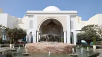 Sebagai salah satu unggulan di putaran final Piala Dunia 2022 Qatar, Belgia menjadi salah satu negara yang mendapatkan kenyamanan untuk menempati hotel terbaik di Qatar nanti. Pasukan Roberto Martinez telah menjatuhkan pilihan kepada Hilton Salwa Beach Resort and Villa sebagai markas mereka untuk menyusun kekuatan dalam putaran final Piala Dunia 2022 Qatar. (AFP/Karim Jaafar)