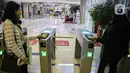 Pada peluncuran perdana ini disiapkan 200.000 kartu multi trip. Pada tahap awal ini juga baru dirilis 4 desain dari total 16 desain spesial. (Liputan6.com/Angga Yuniar)