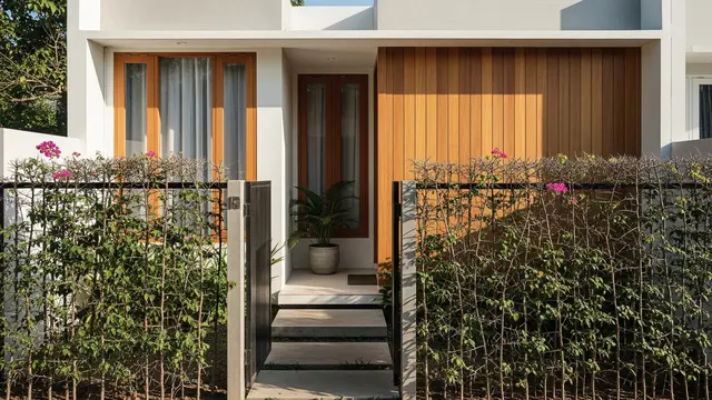 9 Model Pagar Rumah Anti Hewan Liar Tanpa Biaya Mahal