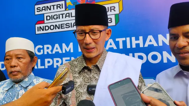 Antusiasme Santri Cirebon Ikut Program Digitalpreneur Kemenparekraf
