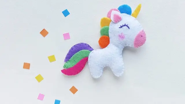 Cara Membuat Boneka dari Kain Flanel
