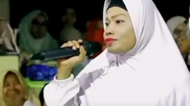 Mey jemaah viral Gus Iqdam yang mantan pemabuk. (Foto: SS YT SamsonST)