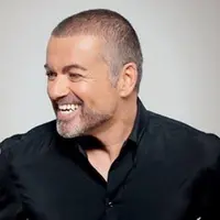 Penyanyi legendaris era 80-an, George Michael meninggal dunia dalam usia 53 tahun pada 25 Desember 2016 di rumah pribadinya. Bertepatan di Hari  Natal, George pergi untuk selamanya pada malam hari waktu setempat. (Instagram/georgemichael)