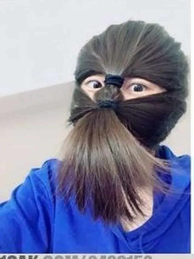 Pakai Masker Nyeleneh  (Sumber: 1cak)