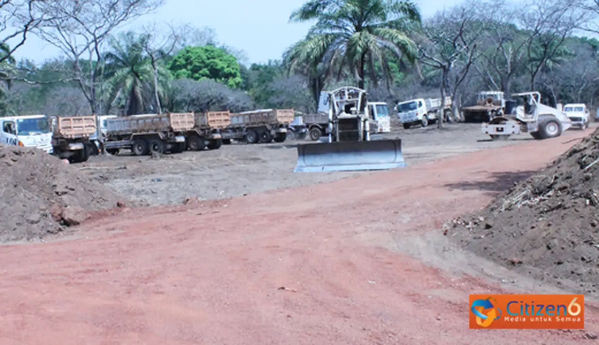 Citizen6, Kongo: Seluruh alat-alat berat yang berada di lapangan mendapat pengamanan dari tentara (FARDC) Forces Army Republik Democratik of Congo. (Pengirim: Badarudin Bakri)