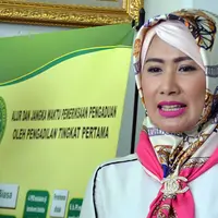 Sidang Cerai Donny Kesuma (Deki Prayoga/bintang.com)