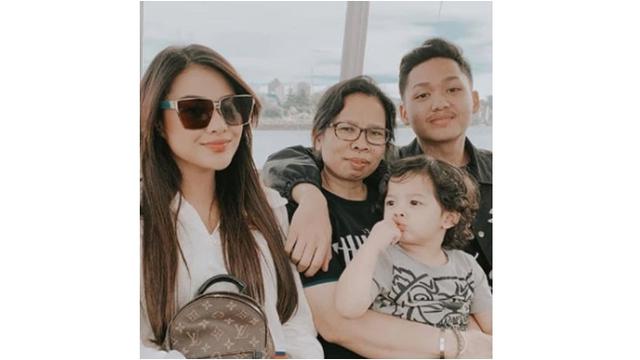 6 Asisten Artis yang Tak Kalah Tenar dari Bosnya