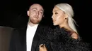 Mantan Ariana Grande, Mac Miller, akhirnya buka suara mengenai kandasnya hubungan mereka dan pertunangan Ariana dengan Pete Davidson. (GC Images/E! News)