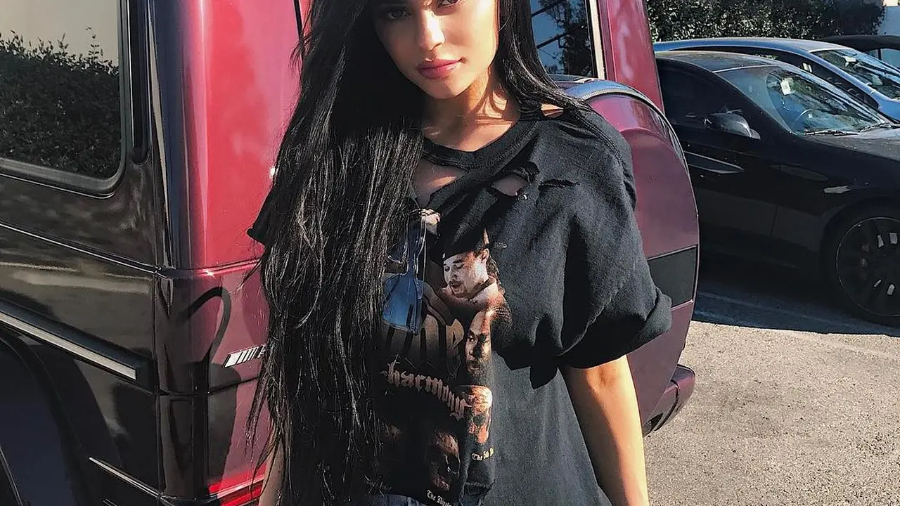 [Bintang] Kylie Jenner