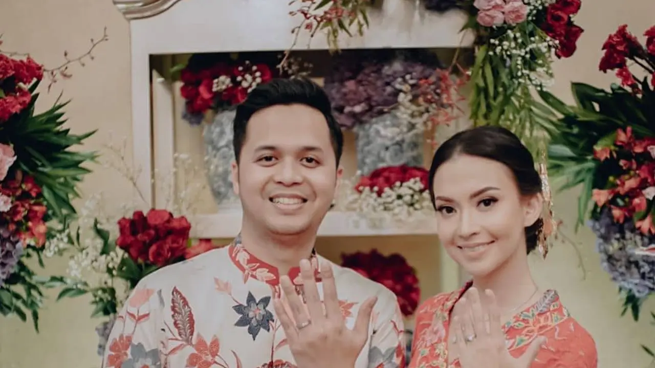 Segera Lepas Masa Lajang Ini 7 Momen Lamaran Karina Nadila