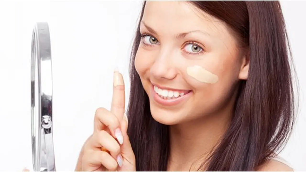 Kulit berjerawat emang bikin sebal/copyright: thinkstockphotos.com