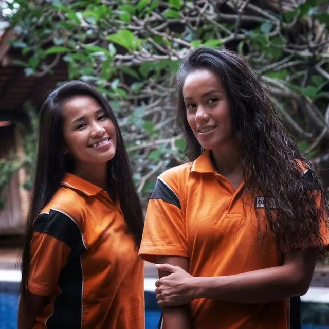 Terlalu Mirip, 8 Kakak Adik Selebriti Ini Sering Disebut Kembar oleh Netizen