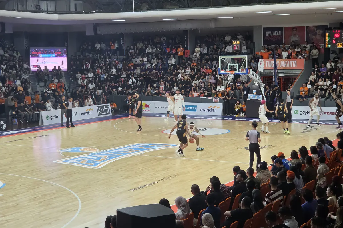 Duel semifinal kedua IBL 2026 antara Pelita Jaya vs Dewa United