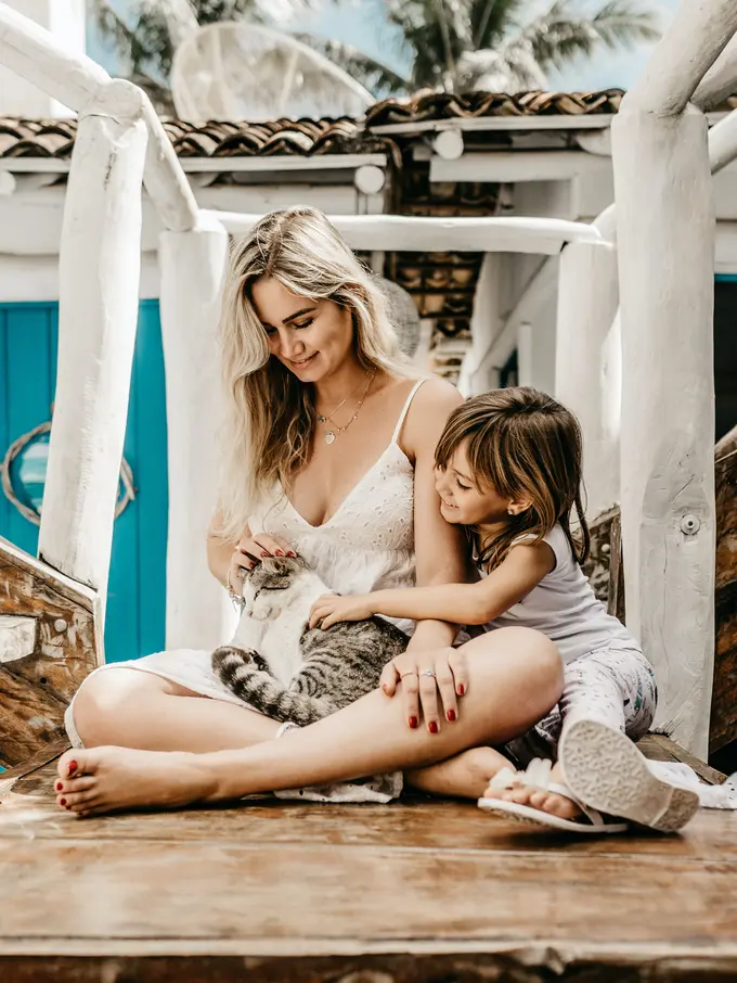 Mengajarkan anak memelihara hewan/dok. Unsplash Jontahan