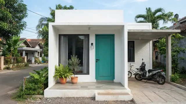 Warna Pintu untuk Rumah Kecil Berdinding Putih