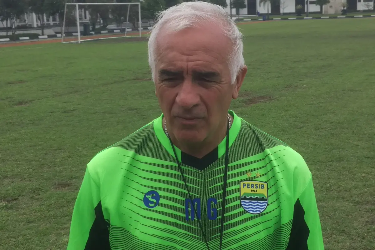 Roberto Carlos Mario Gomez