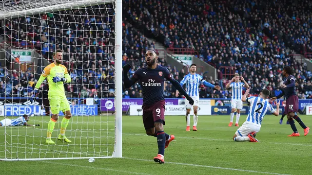 Huddersfield Town v Arsenal