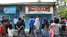 Waria pemilik salon jadi korban pembacokan oleh pelanggan salonnya, diduga pelaku tersinggung akibat dipeggang alat kelaminnya.