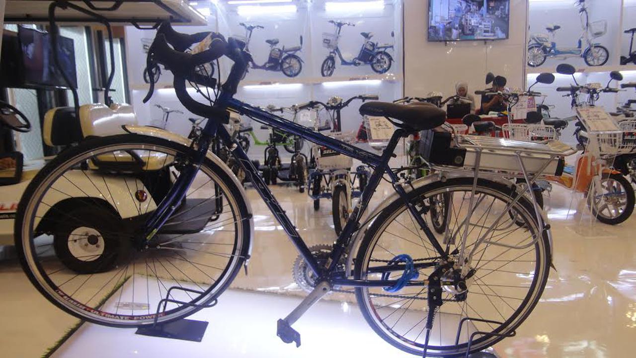 Sepeda Listrik dalam Negeri Dibanderol Belasan Juta. Minat?