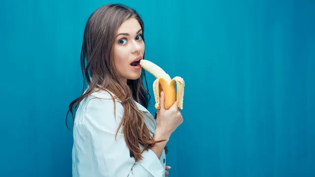 Benarkah Penderita Sakit Ginjal Tidak Boleh Makan Pisang? (ADS Portrait/shutterstock)