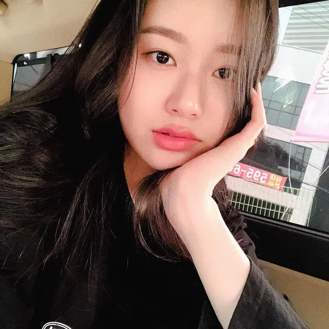 Park Yoo Na (Instagram/ youna_1997)