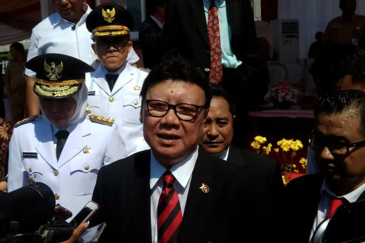 Menteri Dalam Negeri (Mendagri)i Tjahjo Kumolo