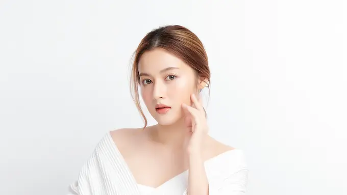 Tips Memperbaiki Tekstur Wajah yang Kasar, Bikin Tampilan Makin Mulus dan Flawless