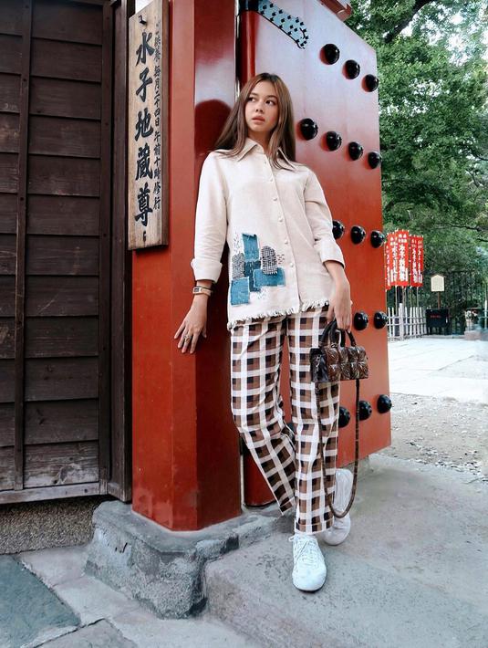 FOTO Gaya OOTD  Simpel Ala Yuki Kato ShowBiz Liputan6 com
